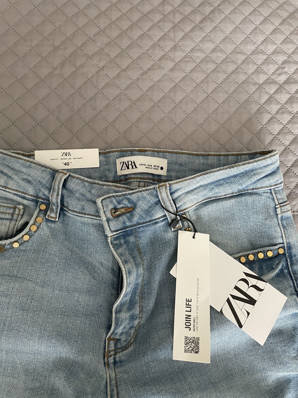 Джинсы от Zara новые skinny jeans Размер 40 подойдёт и на 2200 KGS | Объявление создано 04 Июль 2022 05:50:26: Джинсы M (EU 38), L (EU 40), цвет - Голубой, Zara