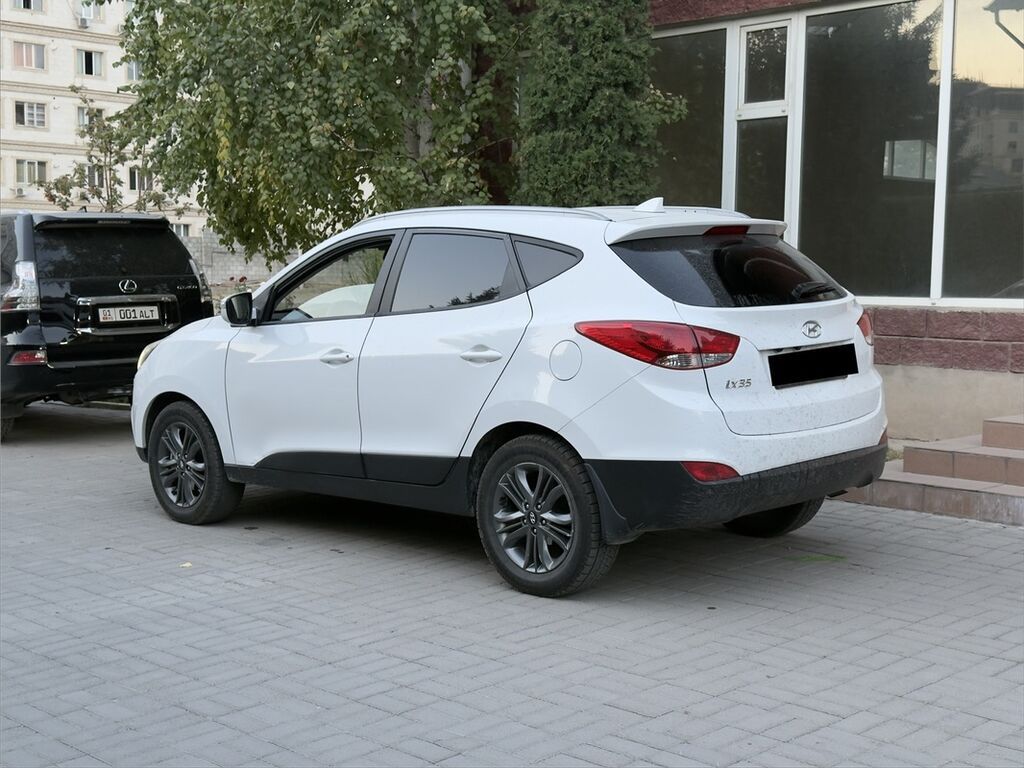 Hyundai ix35: 2014 г., 2 л, Автомат, Бензин, Кроссовер: фото 5