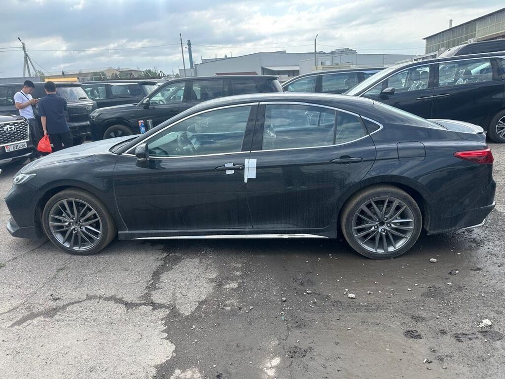 Toyota Camry: 2026 г., 2 л, Автомат, Гибрид: фото 5