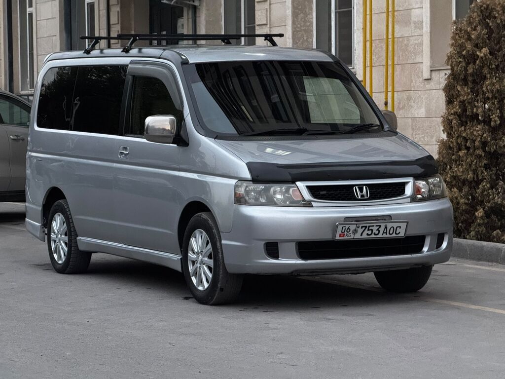 Honda Stepwgn: 2003 г., 2 л, Автомат, Бензин, Минивэн: фото 2