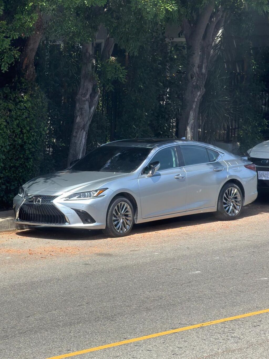 Lexus ES: 2025 г., Автомат, Гибрид, Седан: фото 2