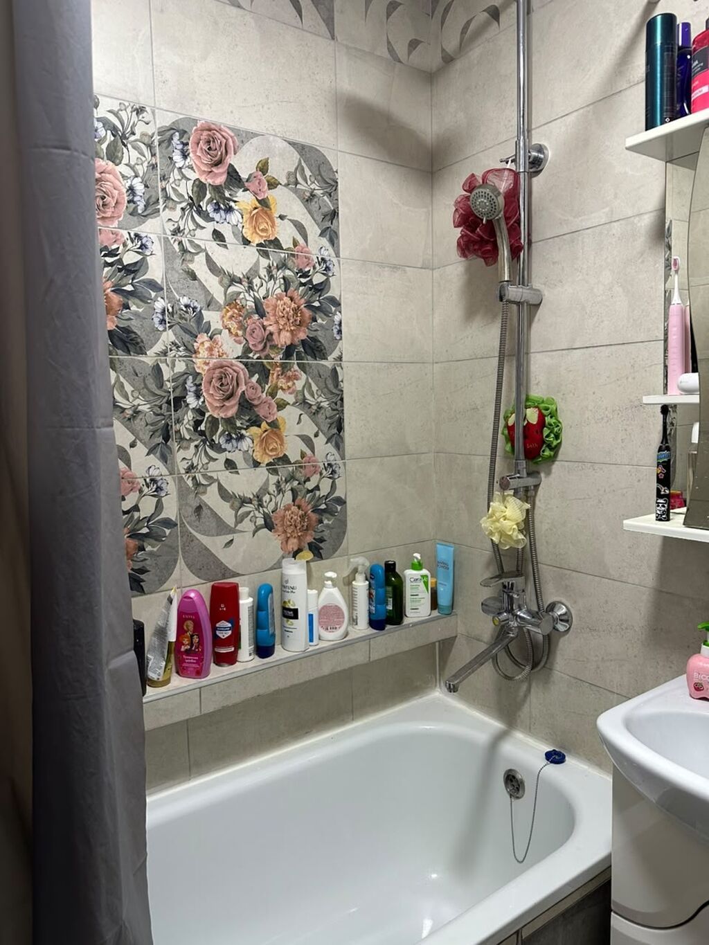 3 комнаты, 58 м², 6 мкр 104 серия, 2 этаж, Дизайнерский ремонт: фото 3