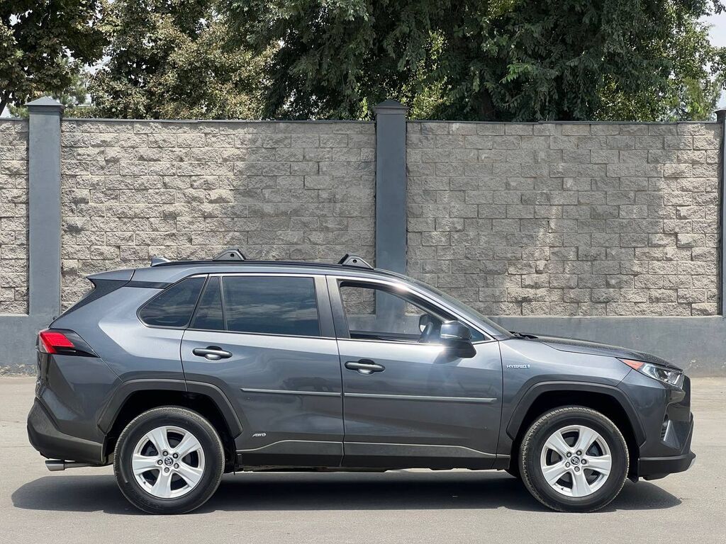 Toyota RAV4: 2020 г., 2.5 л, Вариатор, Гибрид, Кроссовер: фото 7