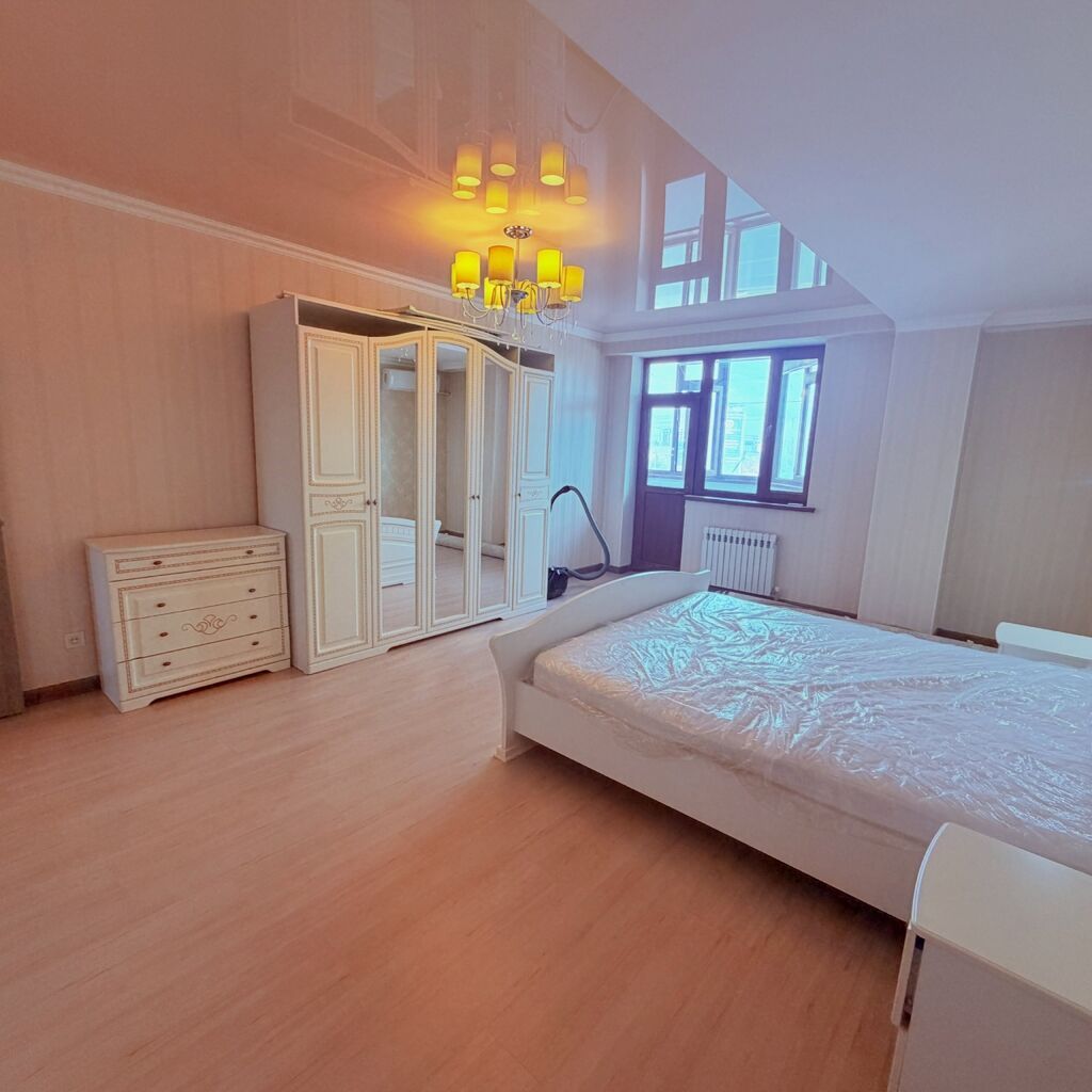 3 комнаты, 122 м², Нижний Джал (Джал-23) Элитка, 3 этаж, Евроремонт: фото 2