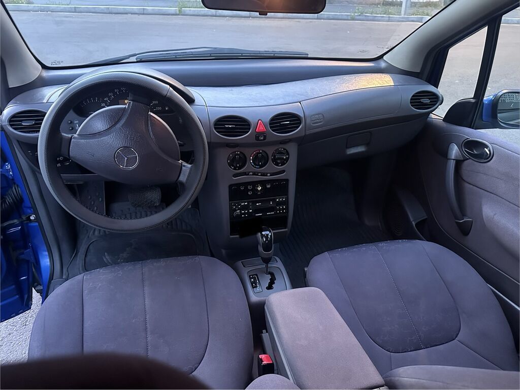 Mercedes-Benz A-Class: 1999 г., 1.4 л, Автомат, Бензин, Хэтчбэк: фото 6