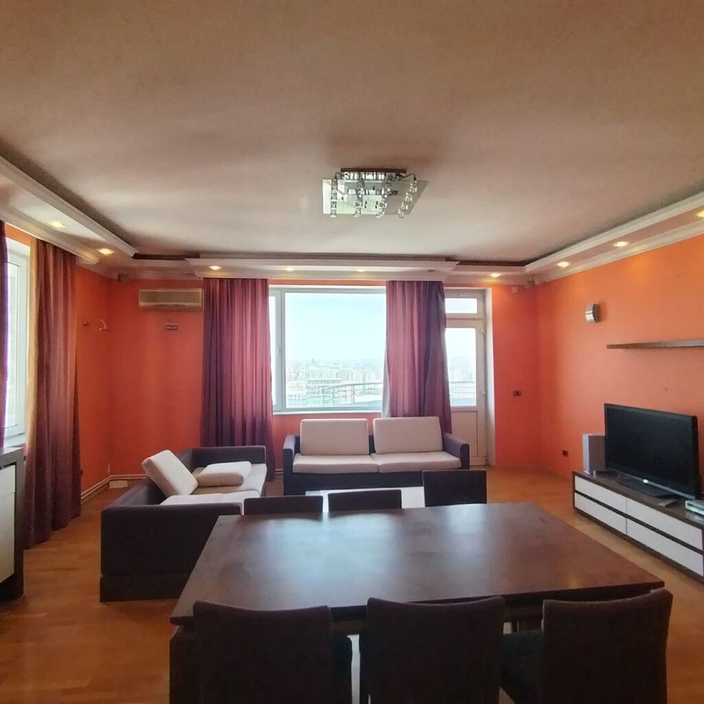 3 otaqlı, Yeni tikili, 134 kv. m