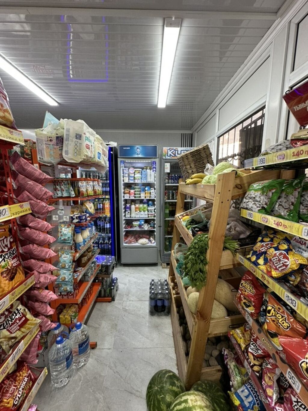 Продается продуктовый магазин с товаром, холодильниками: фото 4
