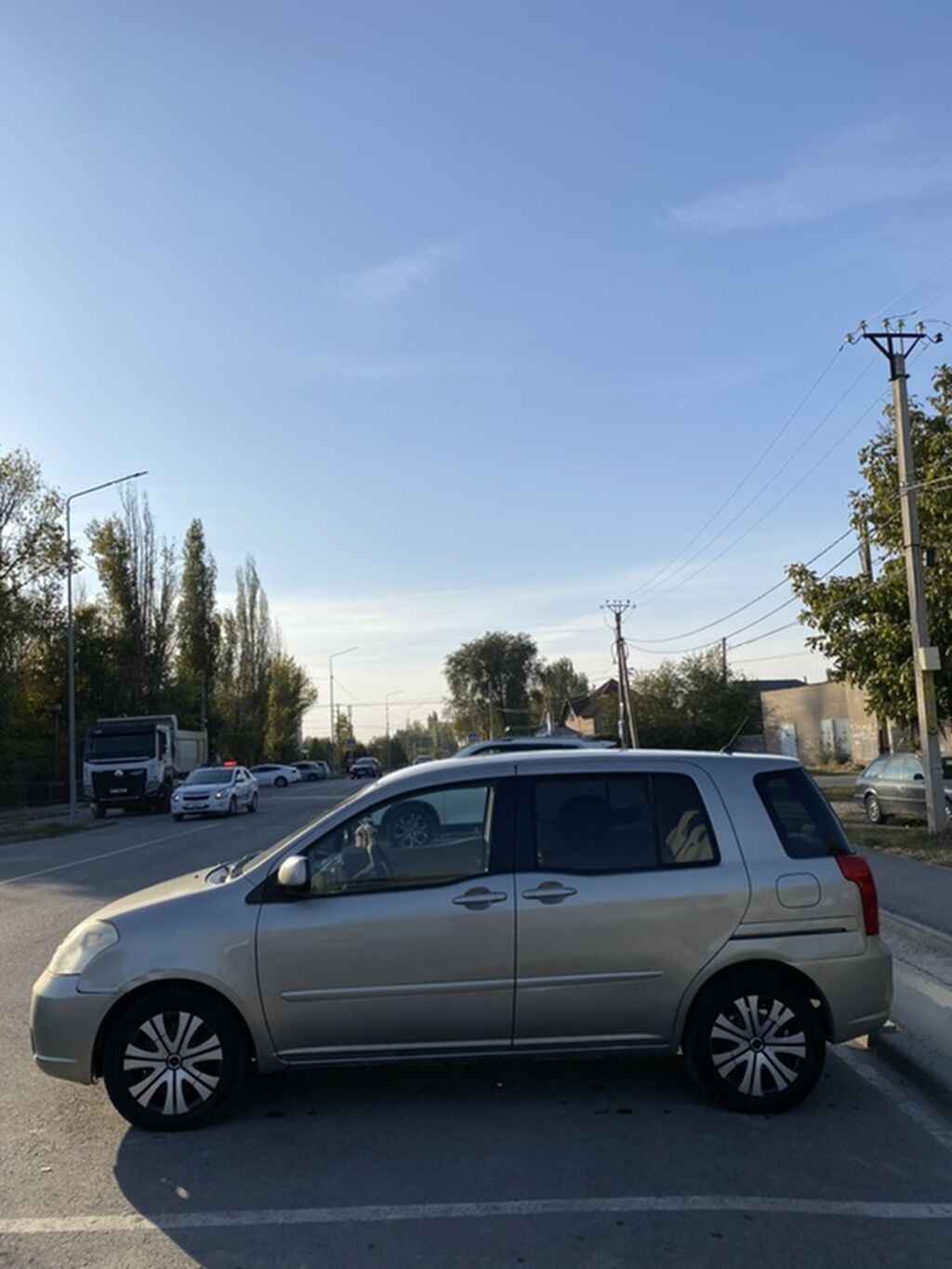 Toyota Raum: 2003 г., 1.5 л, Автомат, Бензин, Минивэн: фото 4