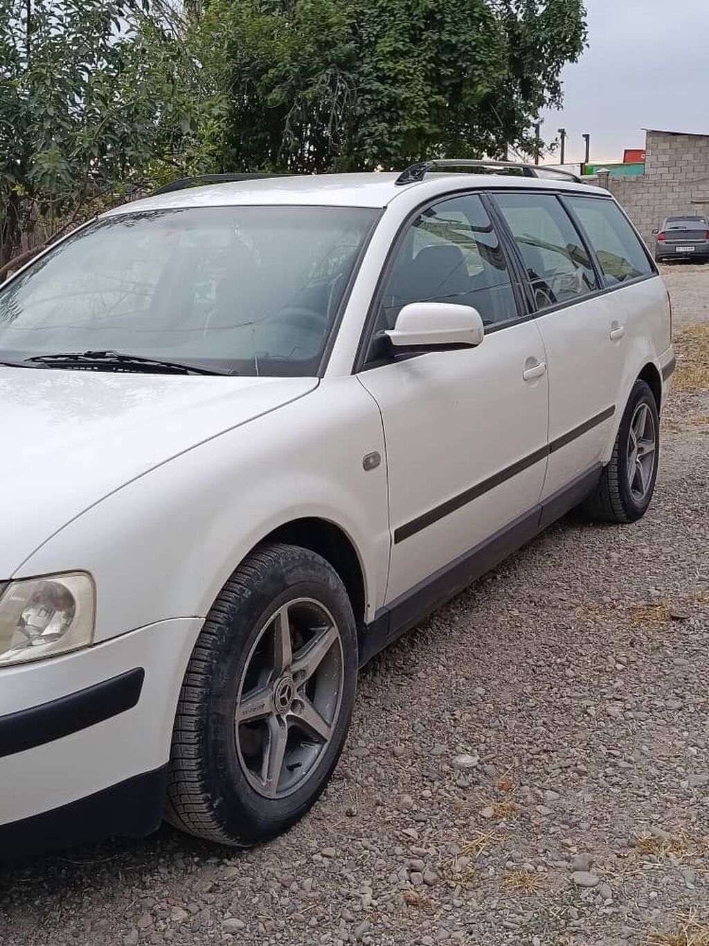 Volkswagen Passat Variant: 2000 г., 1.8 л, Механика, Бензин, Универсал: фото 3