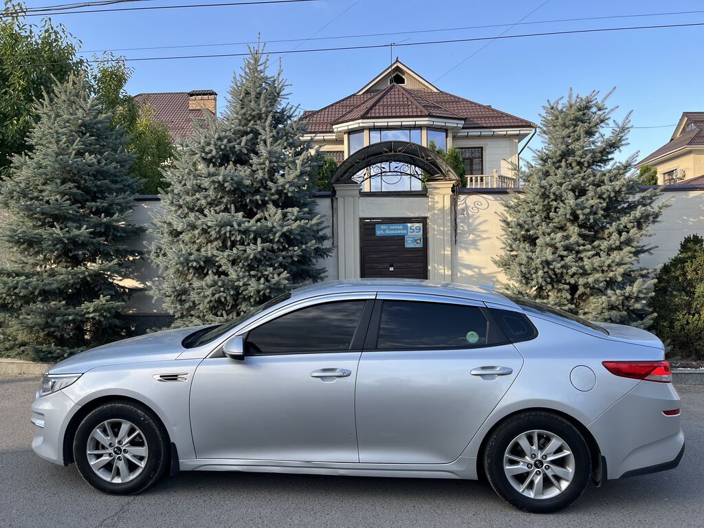 Срочно продаю Kia K5, 2016 г., 2 л, автомат, газ: фото 6