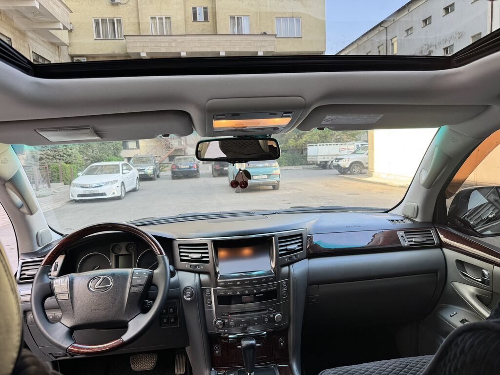 Lexus LX: 2008 г., 5.7 л, Автомат, Газ, Кроссовер: фото 6