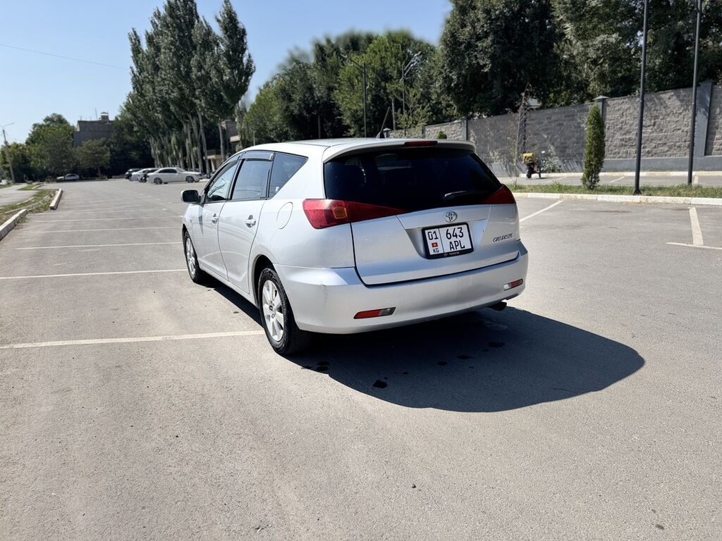 Toyota Caldina: 2004 г., 1.8 л, Автомат, Бензин, Универсал: фото 4