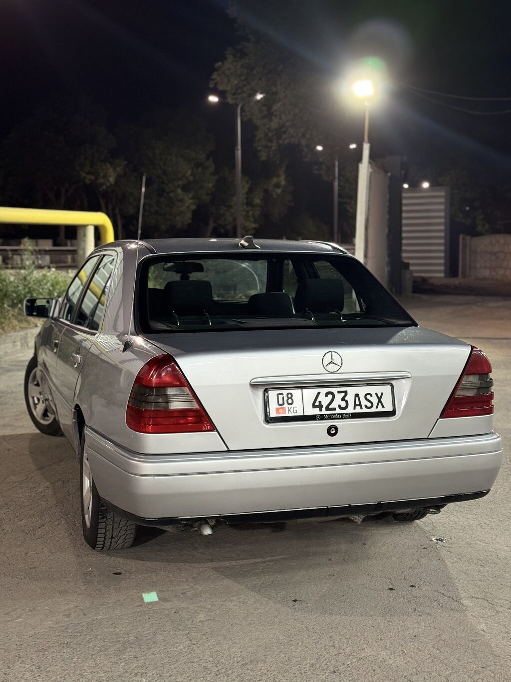 Mercedes-Benz C-Class: 1995 г., 2 л, Механика, Бензин, Седан: фото 6