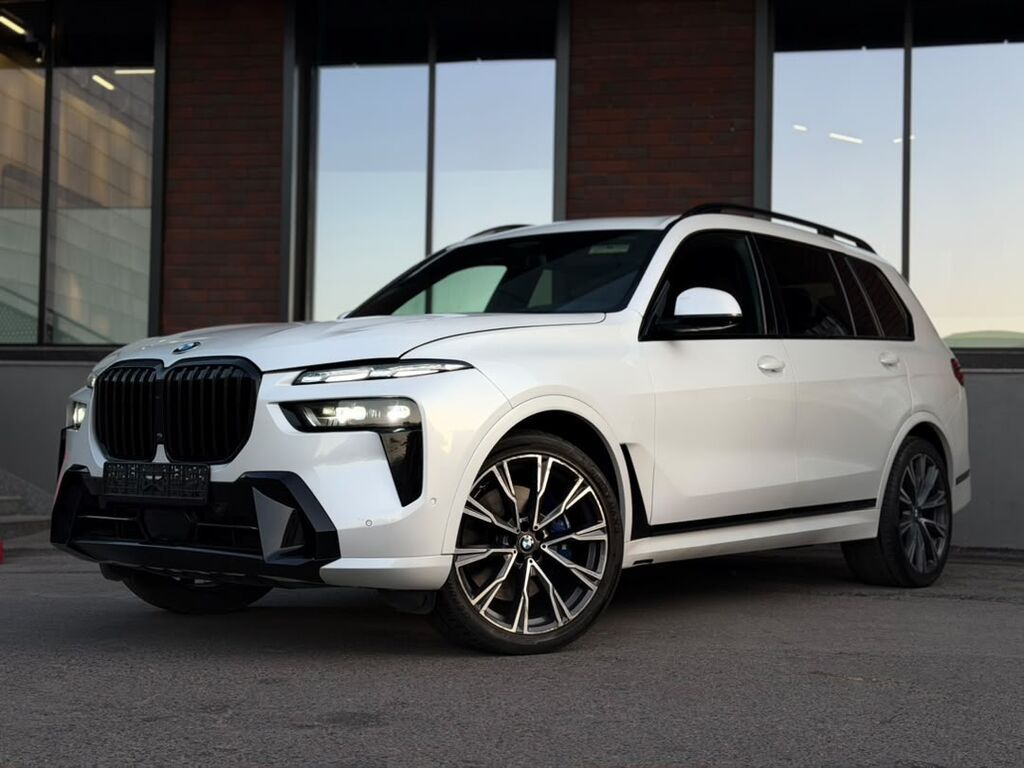 BMW X7: 2020 г., 4.4 л, Автомат, Бензин, Внедорожник: фото 3
