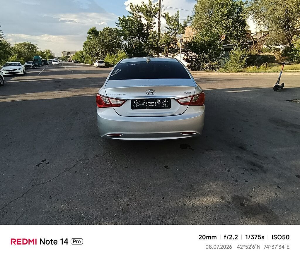 Hyundai Sonata: 2009 г., 2 л, Автомат, Газ, Седан — фото 5