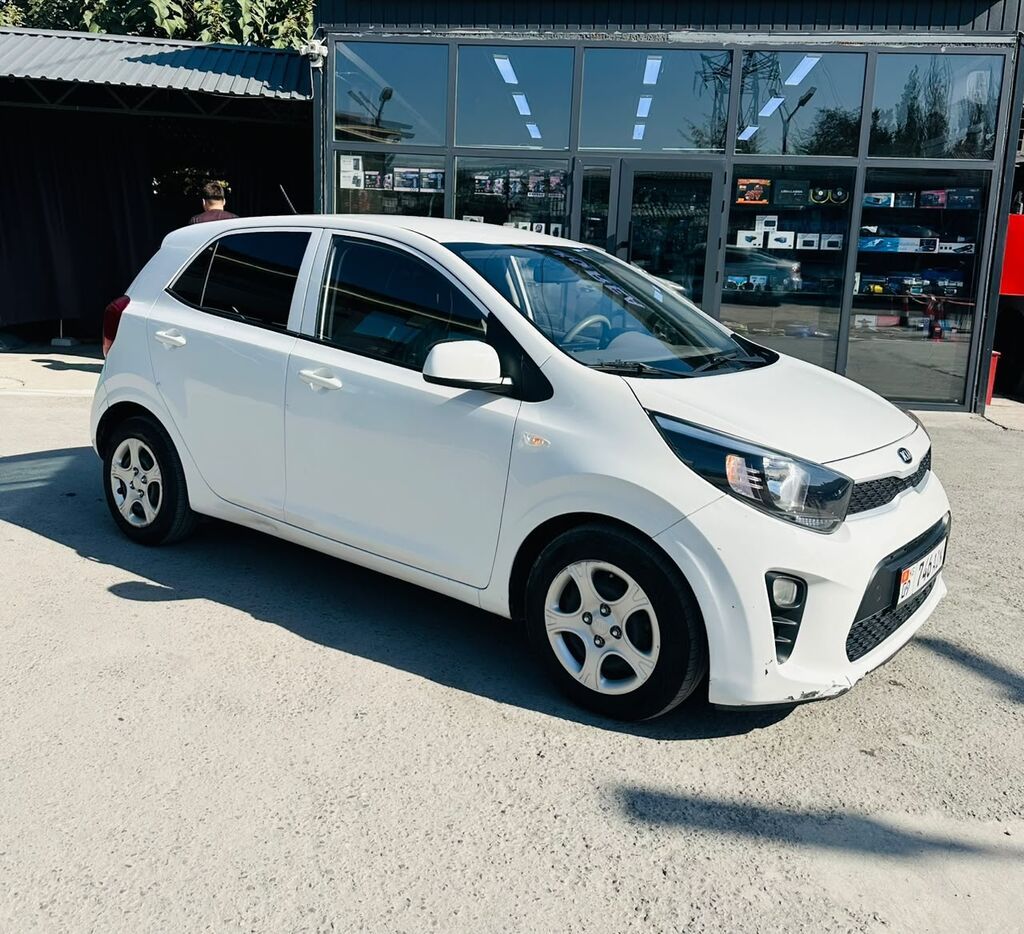 Kia Picanto: 2017 г., 1 л, Автомат, Бензин, Хэтчбэк: фото 3