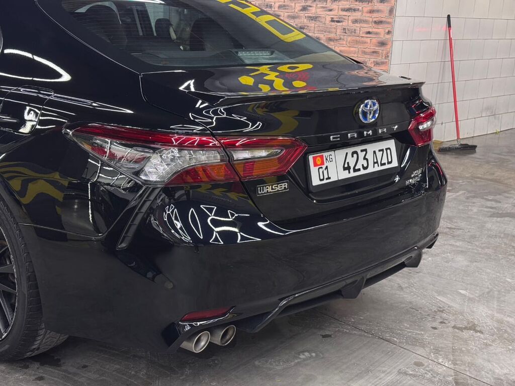 Toyota Camry: 2020 г., 2.5 л, Вариатор, Гибрид, Седан: фото 6