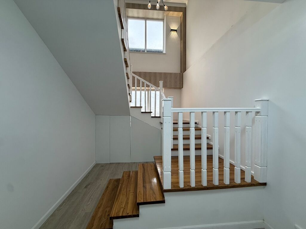 3 комнаты, 90 м², 12 мкр Элитка, 9 этаж, Евроремонт: фото 4