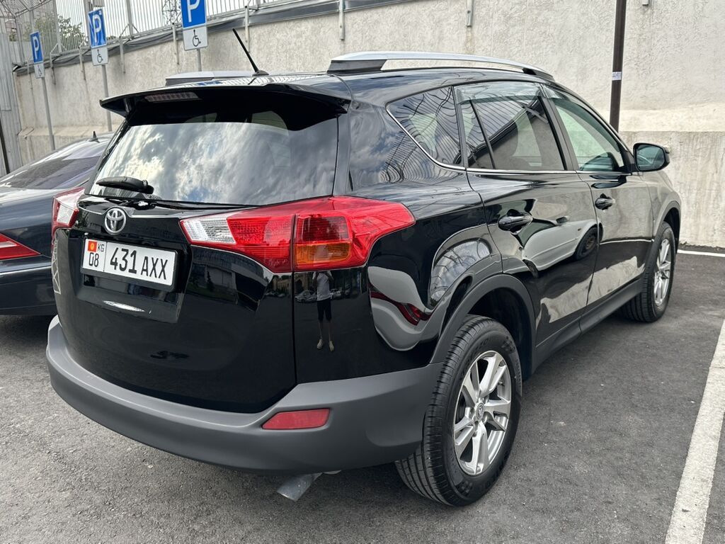 Toyota RAV4: 2013 г., 2.5 л, Автомат, Бензин, Кроссовер: фото 3