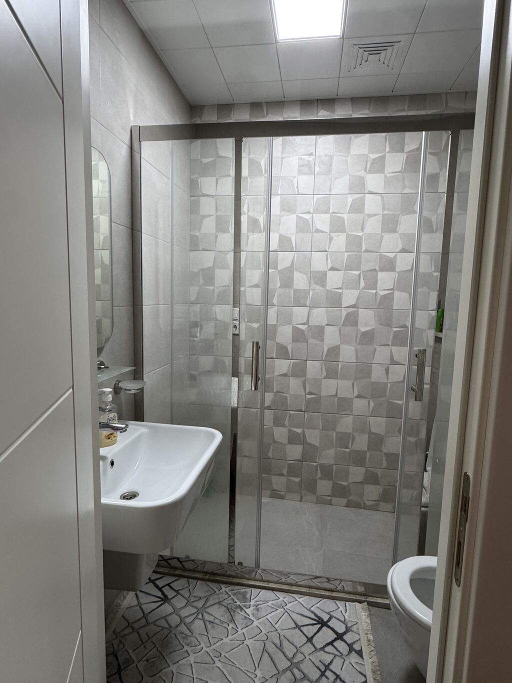 Yasamal, 3 otaqlı, Yeni tikili, m. 20 Yanvar, 96 kv. m