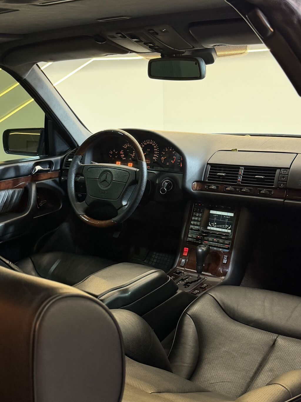 Mercedes-Benz S-Class: 1998 г., 5 л, Автомат, Бензин, Седан: фото 5