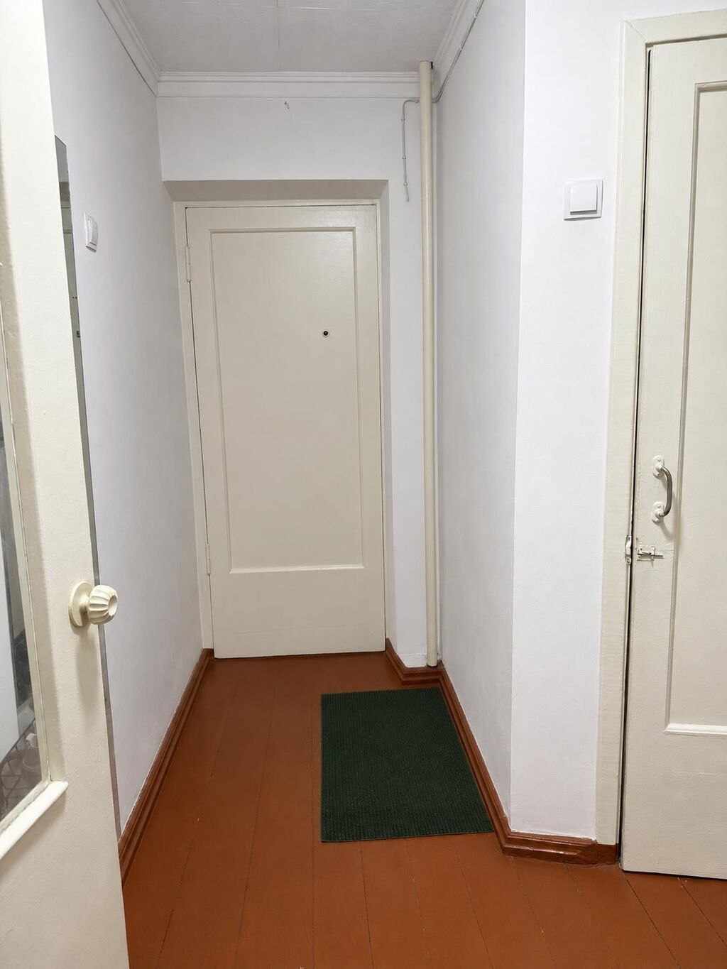 2 комнаты, 47 м², 104 серия, 2 этаж, Косметический ремонт: фото 2