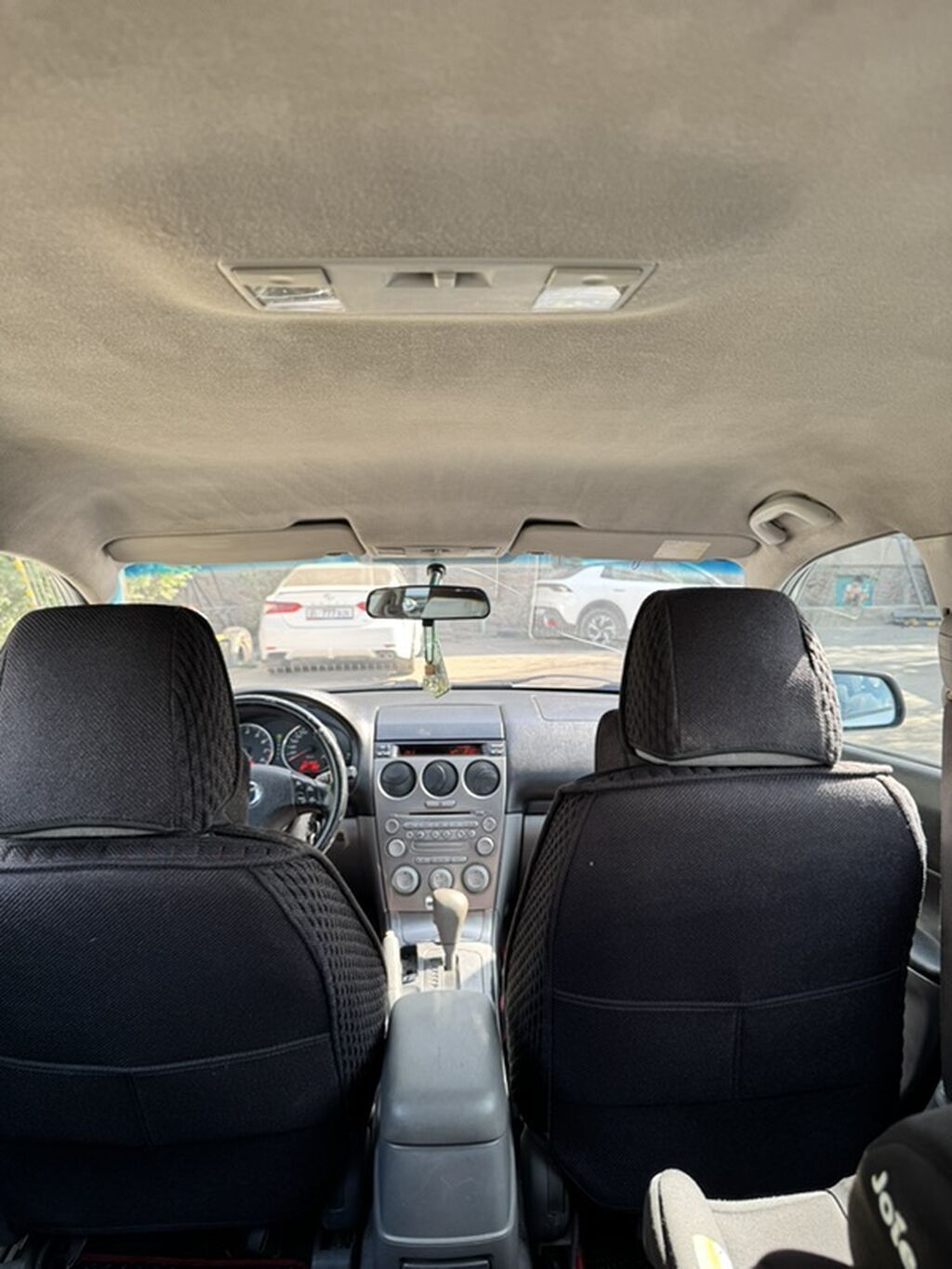 Mazda 6: 2003 г., 2 л, Автомат, Бензин, Седан: фото 3