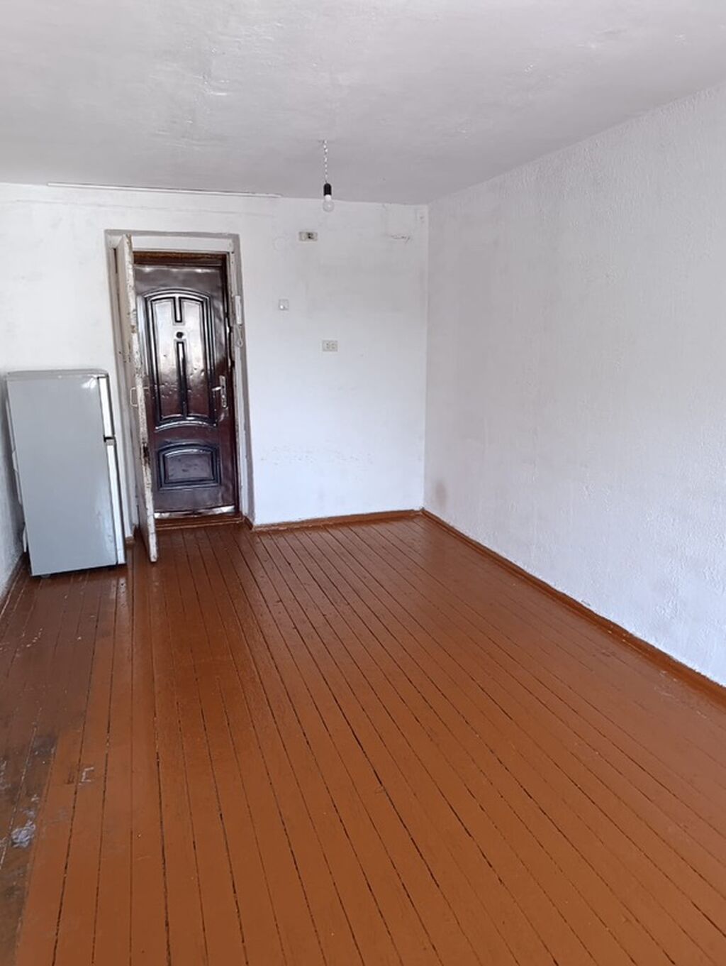 1 комната, 19 м², 5 мкр Гостиничный тип, 3 этаж, Требуется ремонт: фото 2