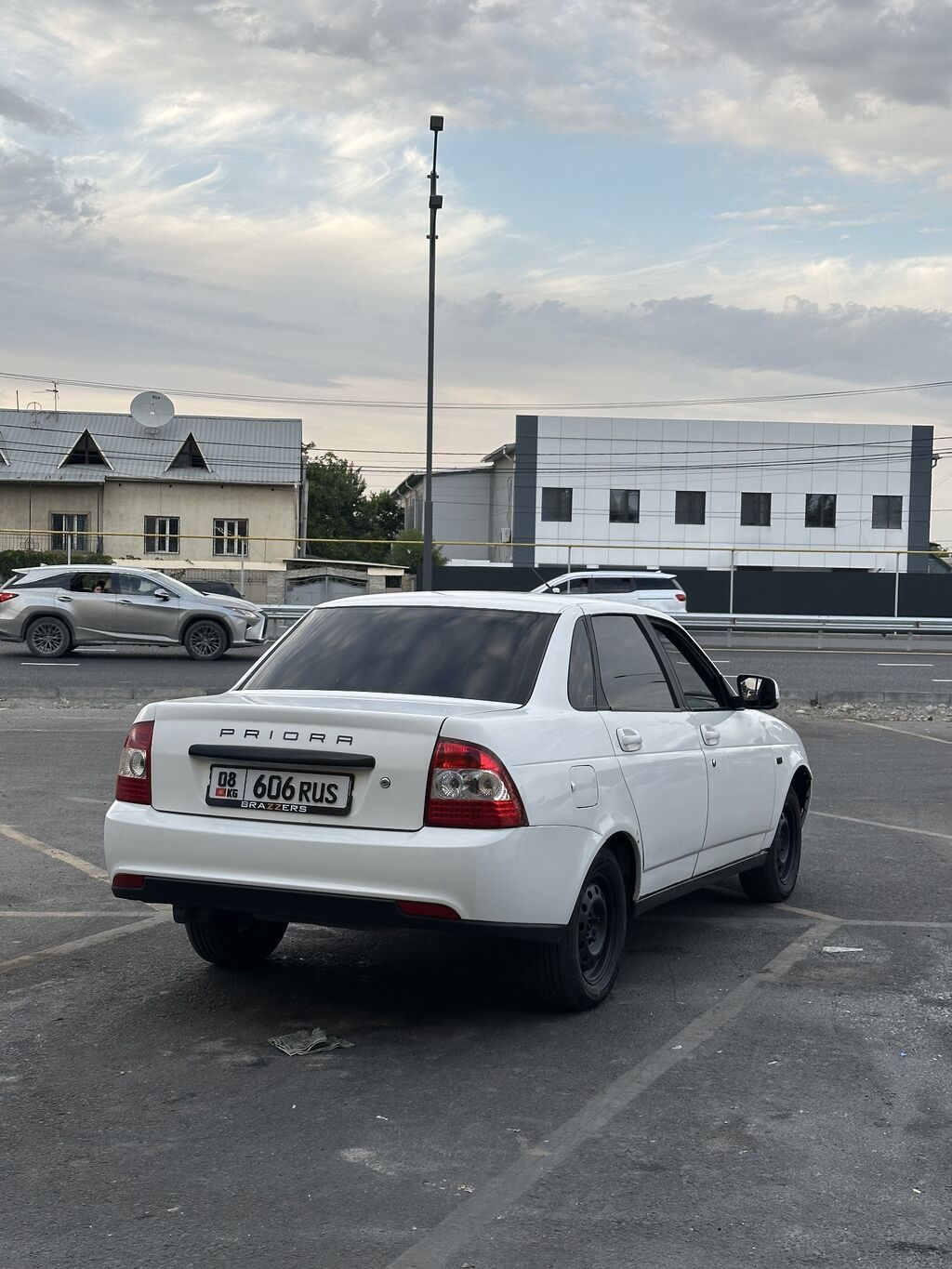 ВАЗ (ЛАДА) Priora: 2011 г., 1.6 л, Механика, Бензин, Седан: фото 3