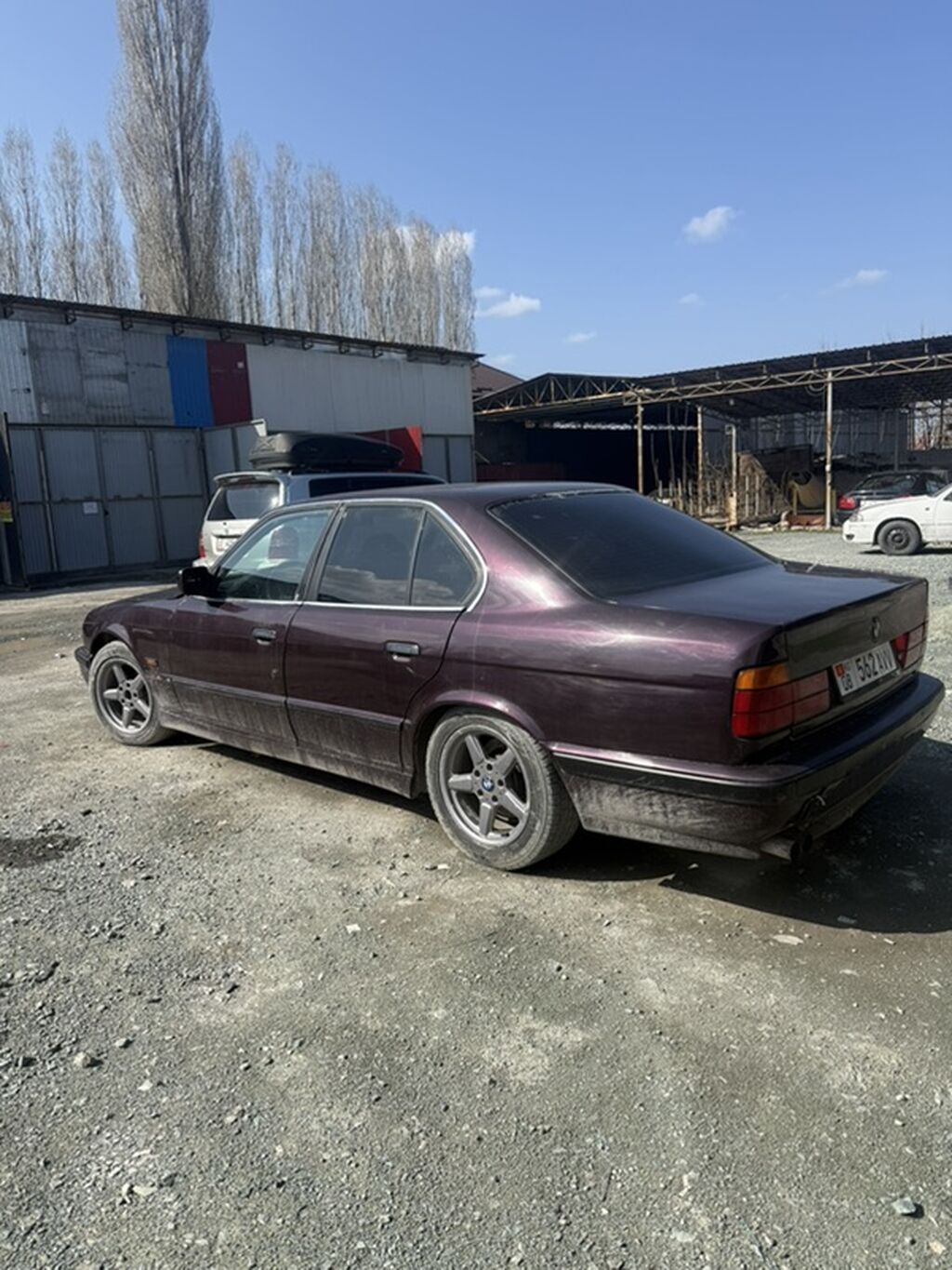 BMW 5 series: 1990 г., 2.5 л, Механика, Бензин, Седан: фото 2