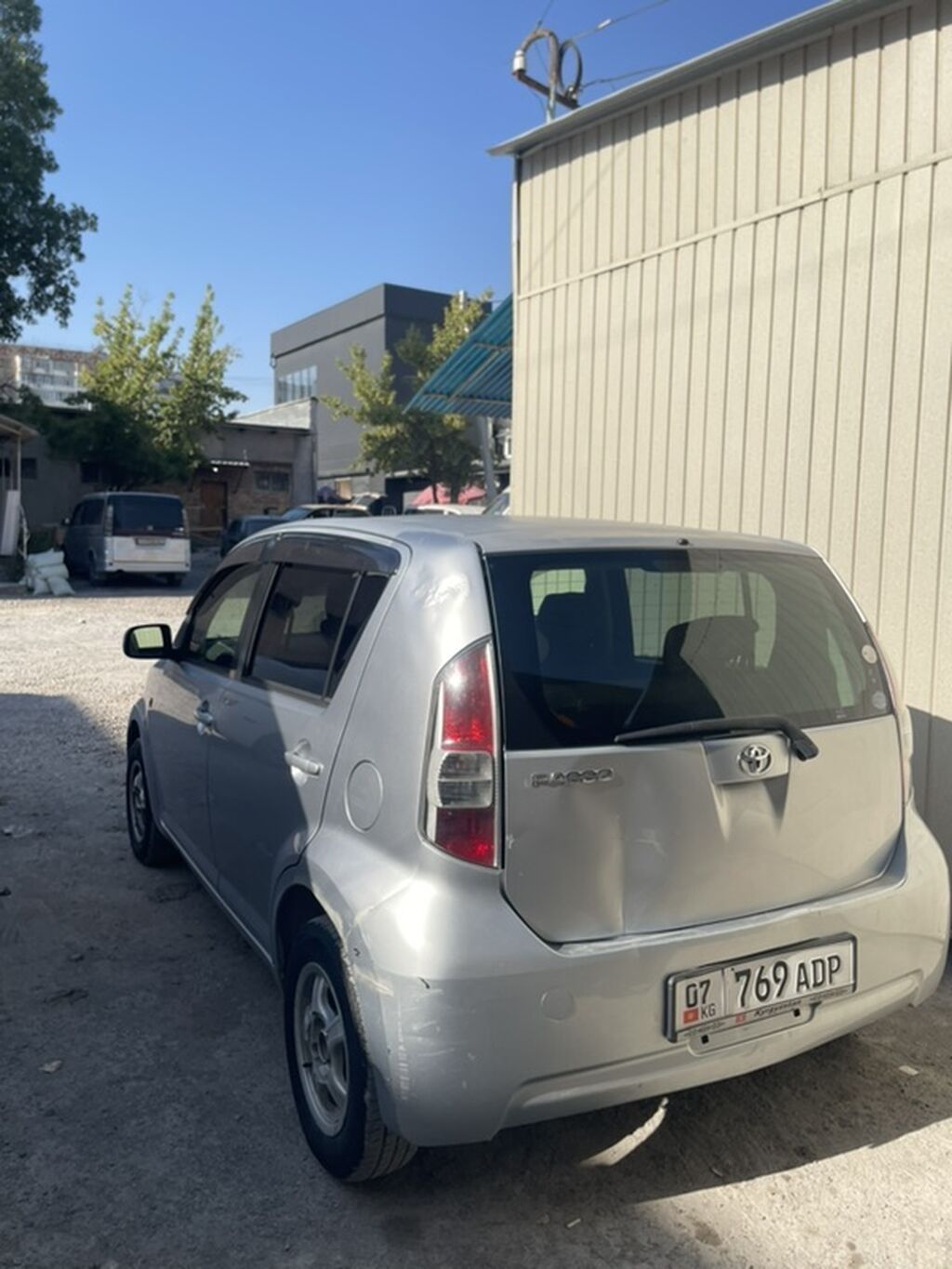 Toyota Passo: 2004 г., 1.3 л, Автомат, Бензин, Хэтчбэк: фото 3