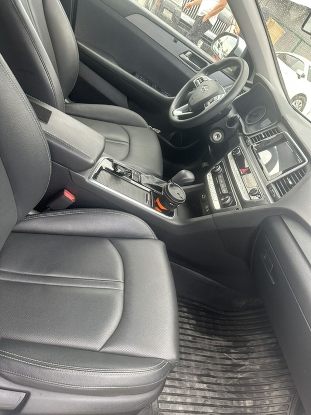 Hyundai Sonata: 2019 г., 2 л, Автомат, Бензин, Седан: фото 7