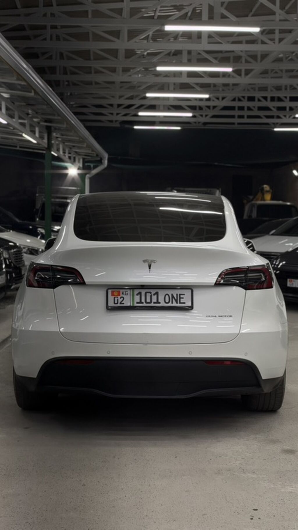 Tesla Model Y: 2023 г., Автомат, Электромобиль, Кроссовер: фото 2