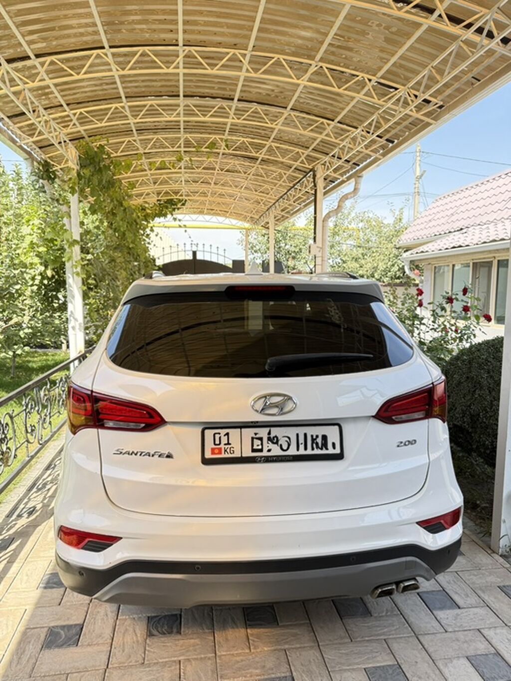 Hyundai Santa Fe: 2017 г., 2 л, Автомат, Дизель, Кроссовер: фото 3