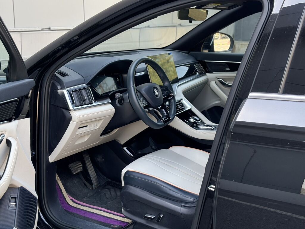 BYD Song Plus: 2022 г., 1.5 л, Автомат, Гибрид, Кроссовер: фото 3