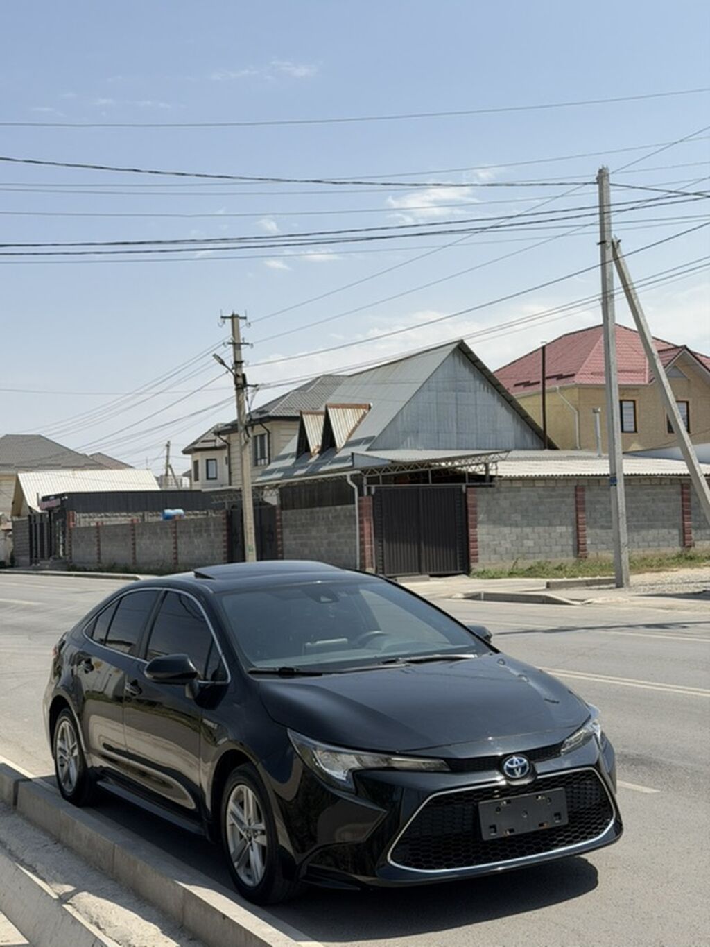 Toyota Levin: 2020 г., 1.8 л, Гибрид, Седан: фото 2