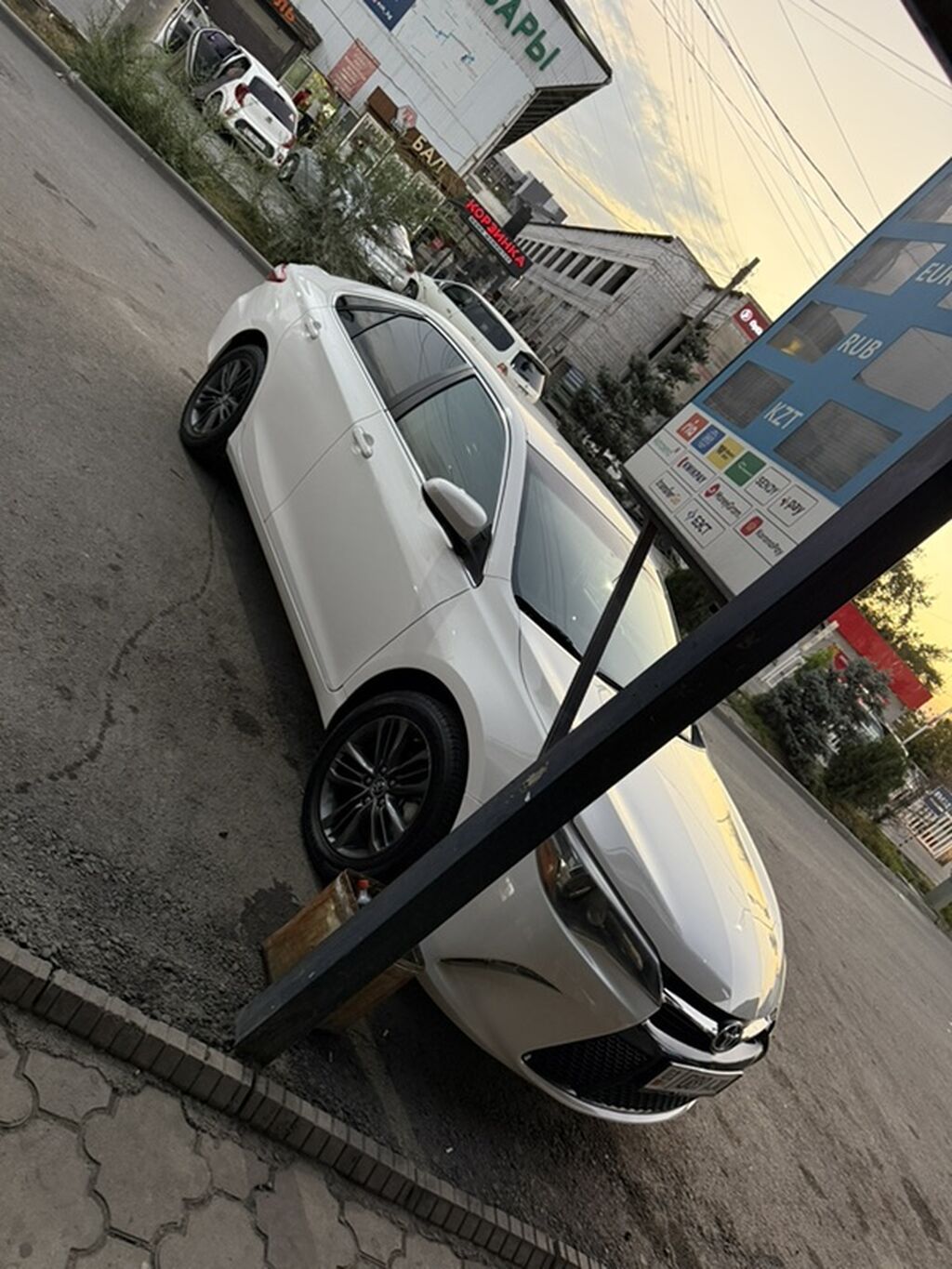 Toyota Camry: 2014 г., 2.5 л, Автомат, Бензин, Седан: фото 2