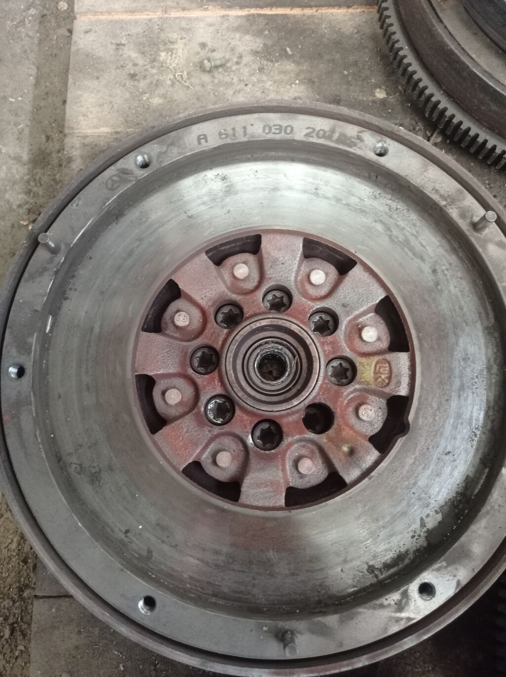 Продается демфер на спринтер сди тди: Договорная Муфты | Бишкек ...