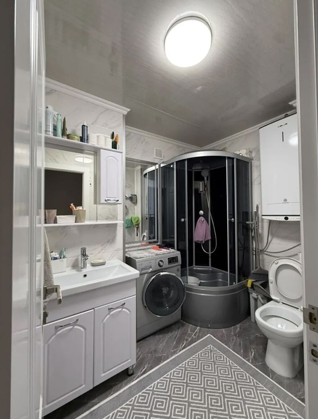 3 комнаты, 58 м², 10 мкр 104 серия, 1 этаж, Евроремонт: фото 8