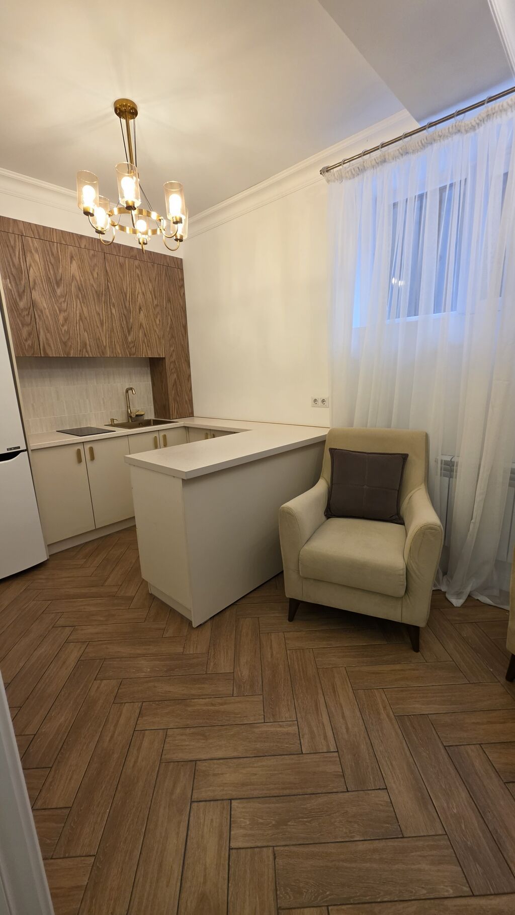 2 комнаты, 55 м², Азия Молл Индивидуалка, 1 этаж, Дизайнерский ремонт
