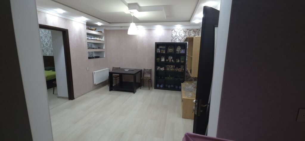 136 kv. m, 5 otaqlı, İnternet, Telefon, Qaz