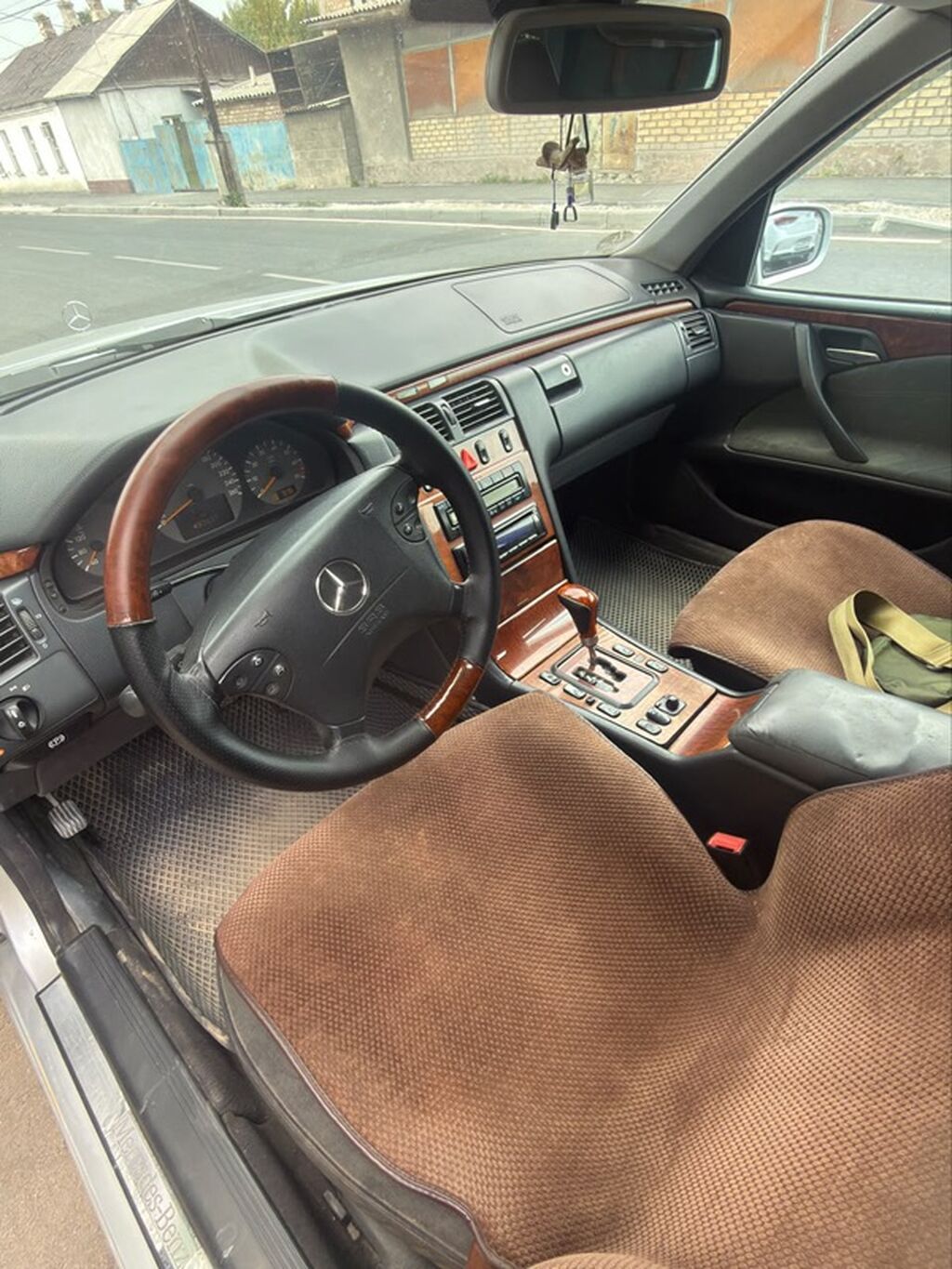 Mercedes-Benz E-Class: 2000 г., 3.2 л, Автомат, Бензин, Седан: фото 4