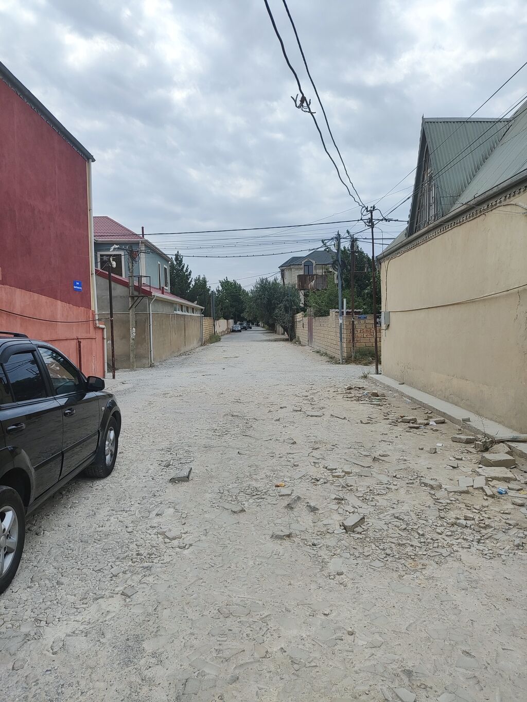 Mehdiabad 7 otaqlı, 204 kv. m, Orta təmir