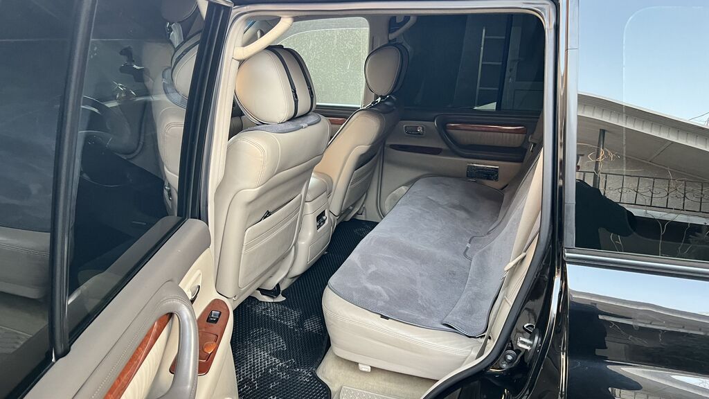 Lexus LX: 2007 г., 4.7 л, Автомат, Газ, Внедорожник: фото 2