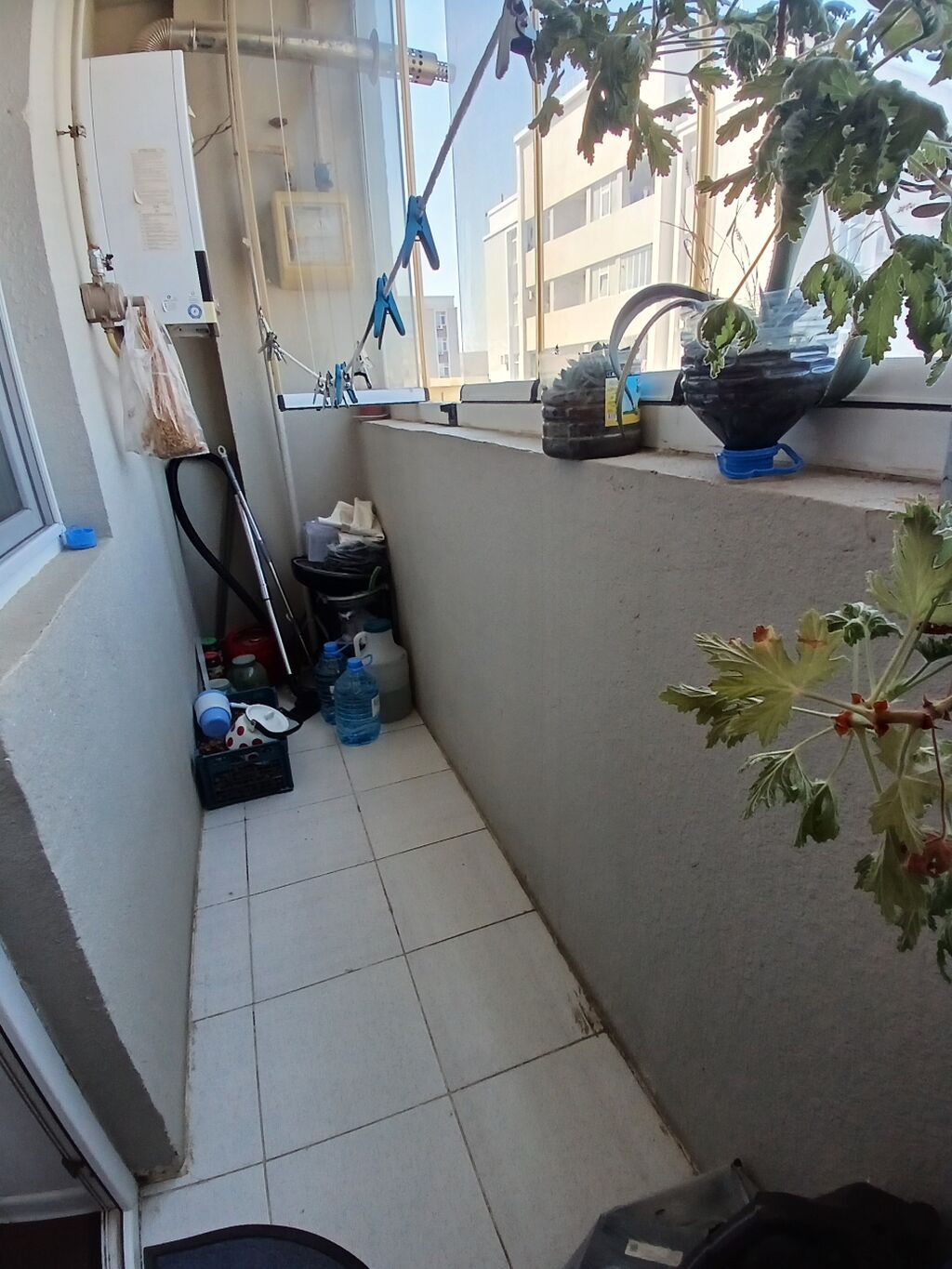 1 otaqlı mənzil satilir Mida 1 yasamalda əşyasiz kirayə verilse