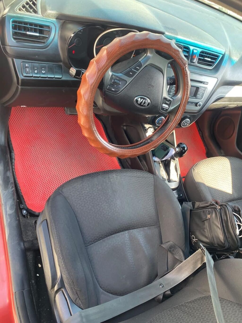 Kia Rio: 2016 г., 1.6 л, Автомат, Бензин, Седан: фото 4