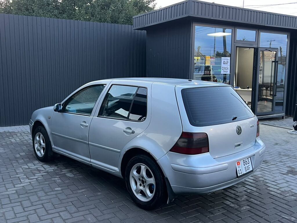 Volkswagen Golf: 1999 г., 1.8 л, Автомат, Бензин, Хэтчбэк: фото 5