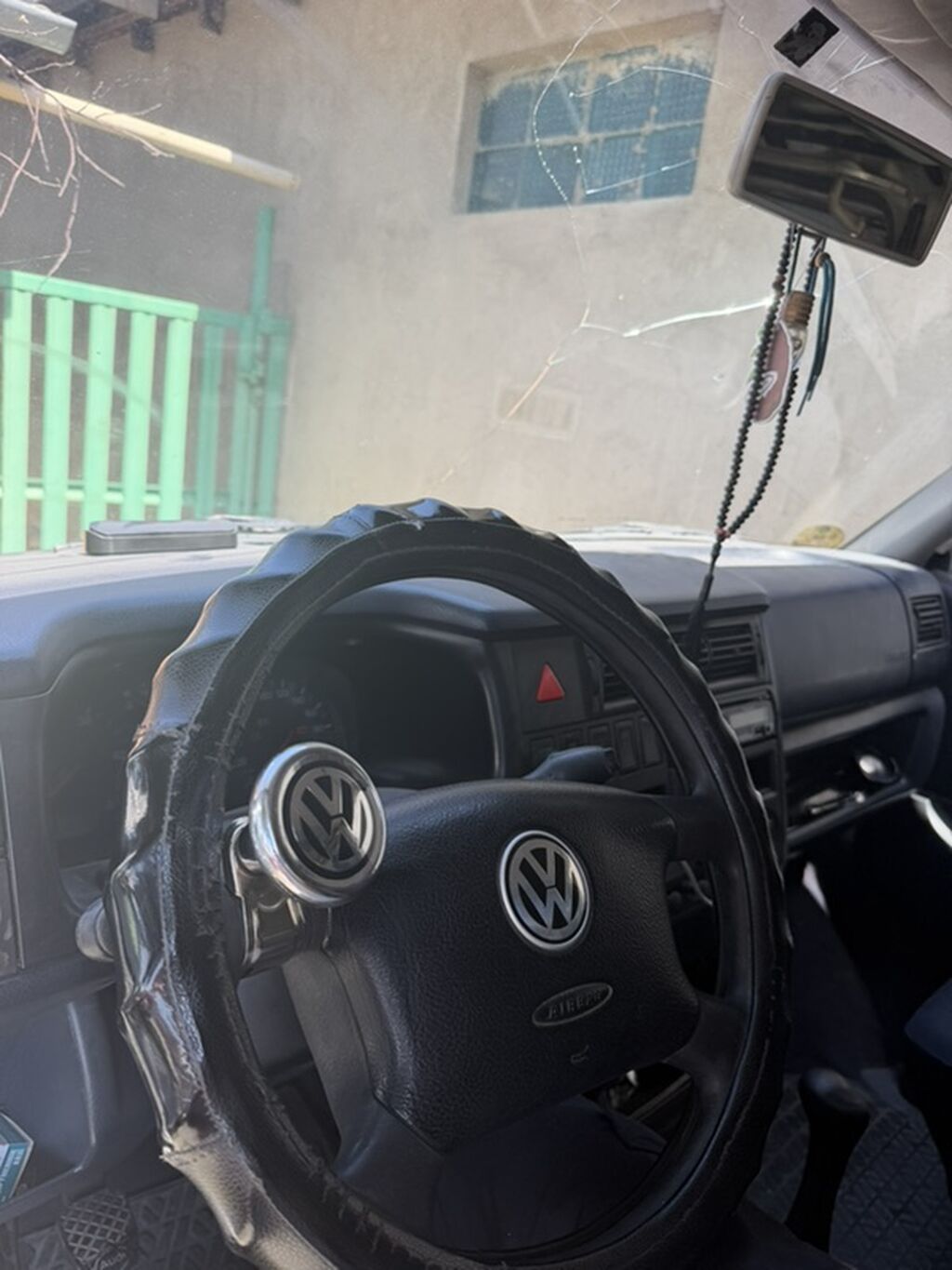 Volkswagen Caravelle: 2002 г., 2.5 л, Механика, Дизель, Минивэн: фото 6