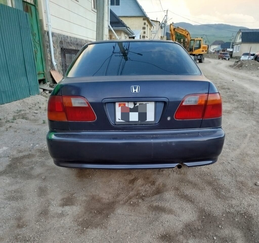 Honda Civic: 2000 г., 1.5 л, Автомат, Бензин, Седан: фото 4