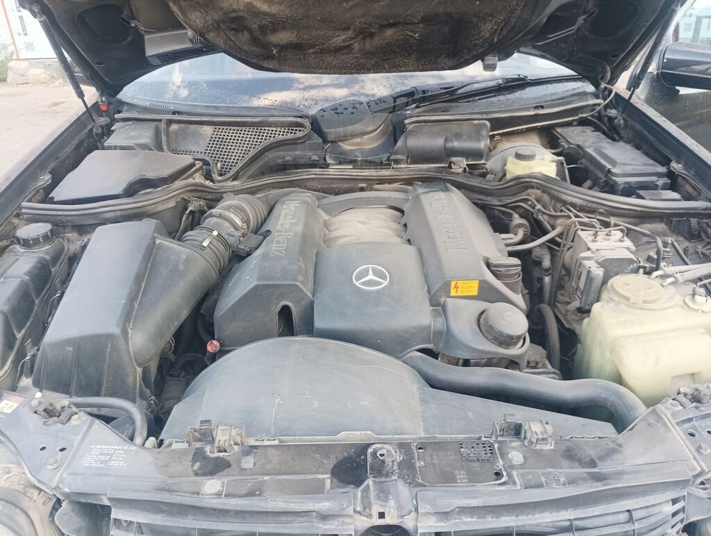 Mercedes-Benz E-Class: 1998 г., 2.4 л, Автомат, Седан: фото 6